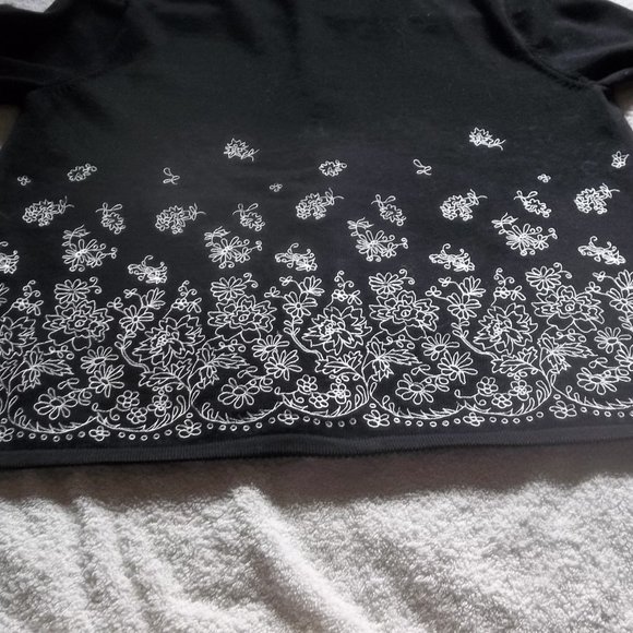 Talbots Womans Petite sweater - Picture 3 of 8